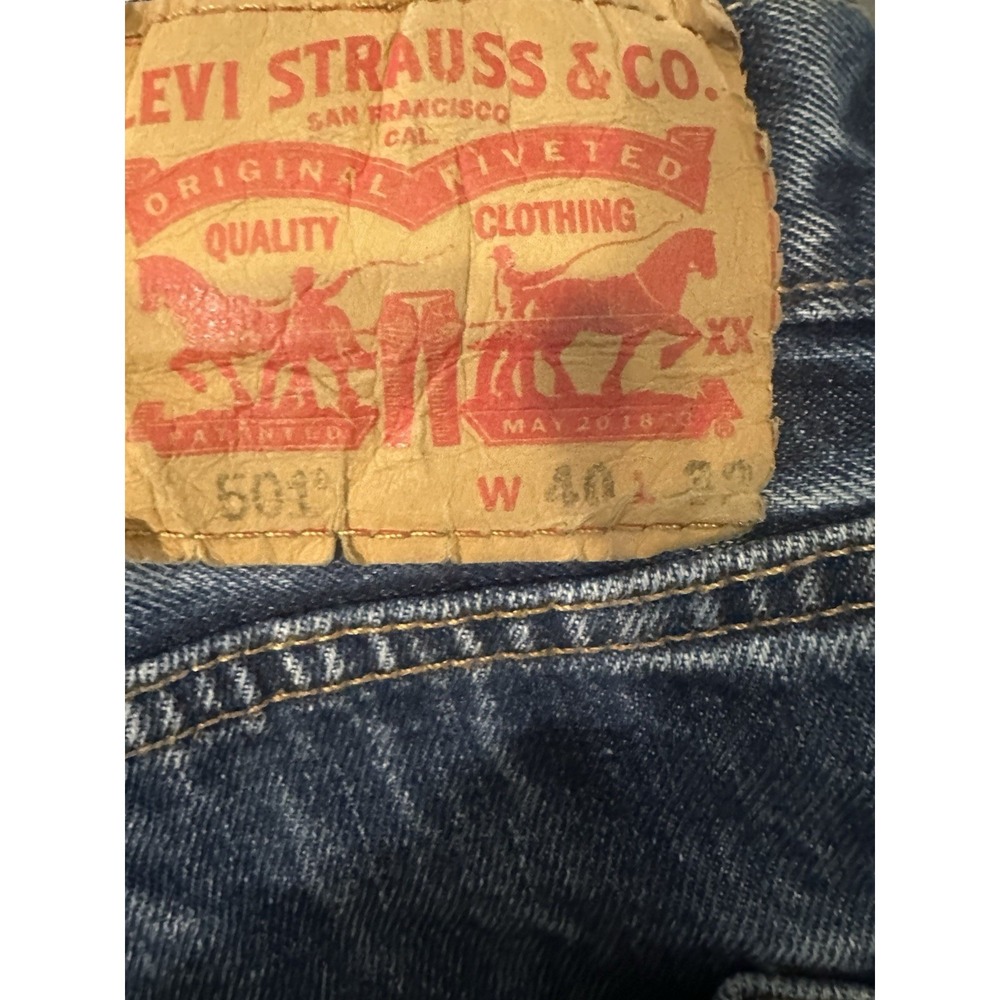 Vintage Levis 501 Jeans Mens 40x32 Blue Denim Button Fly Faded - Picture 3 of 7
